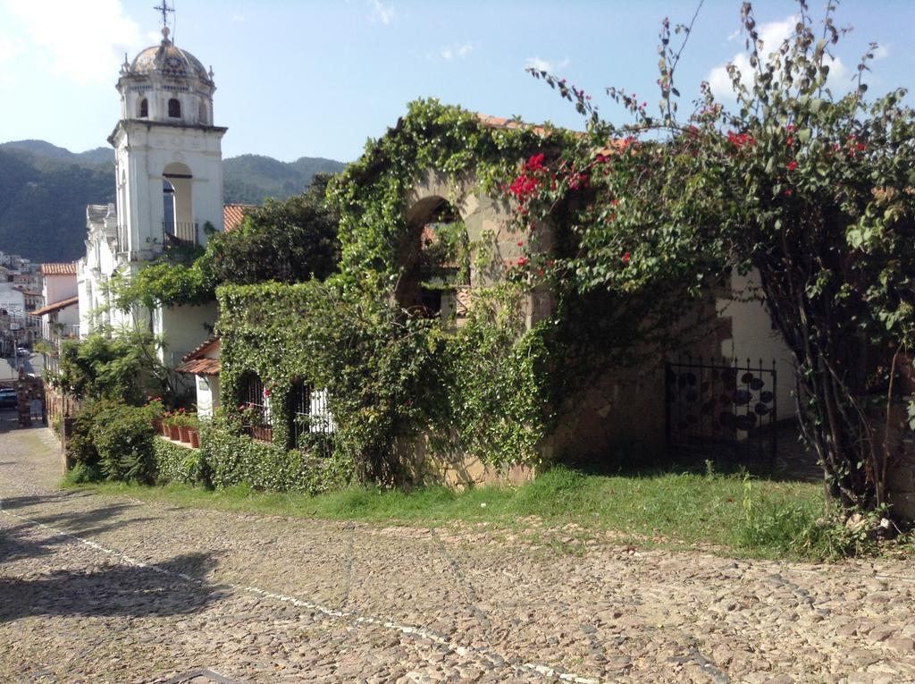 Posada de la Mision, Hotel Museo y Jardin Taxco Extérieur photo